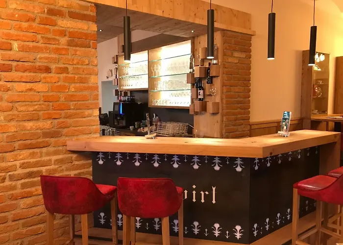 Oberwirt Πανσιόν 3*